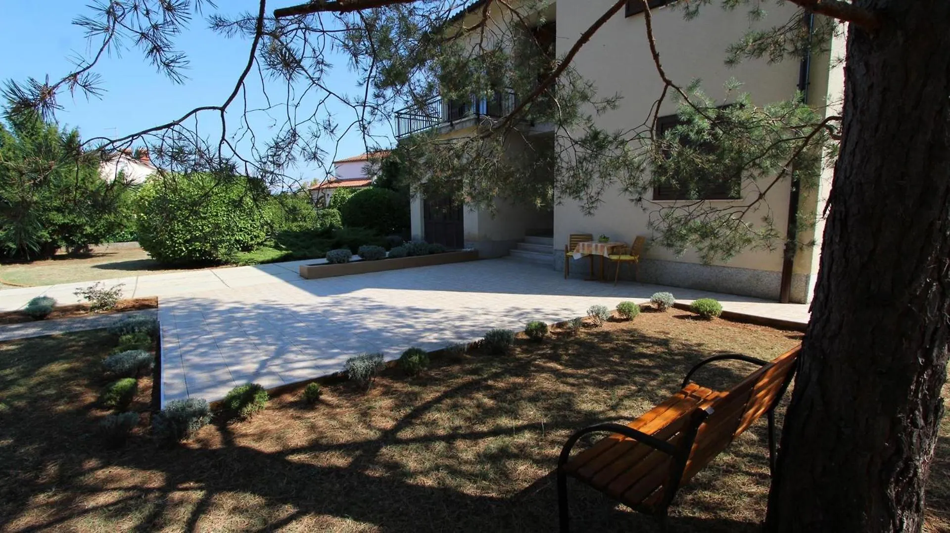Apartment Studio Ljutic Malinska 0*,  Croatia